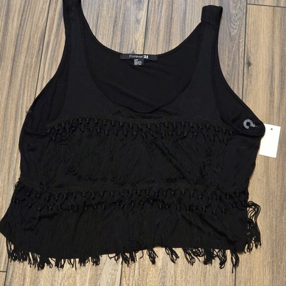 831. NWT Forever 21 Black Fringe Tassel Crop Tank Top Size Small NEW - Picture 1 of 6